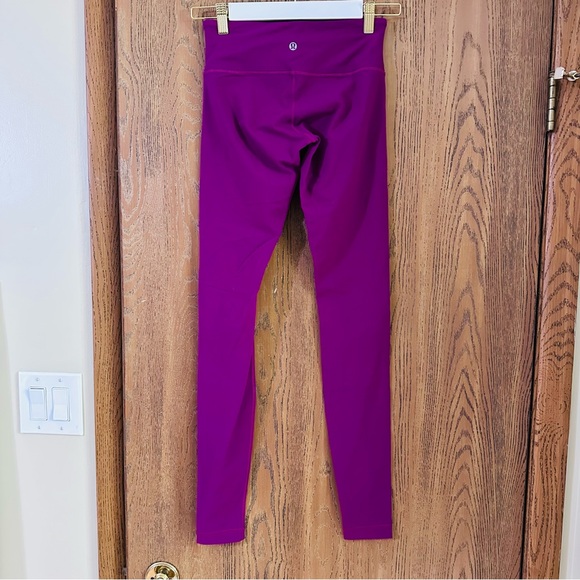 lululemon athletica Pants - Lululemon Invigorate Magenta Purple Leggings